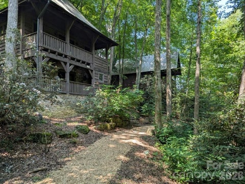 Photo for 5 Chaucer Road