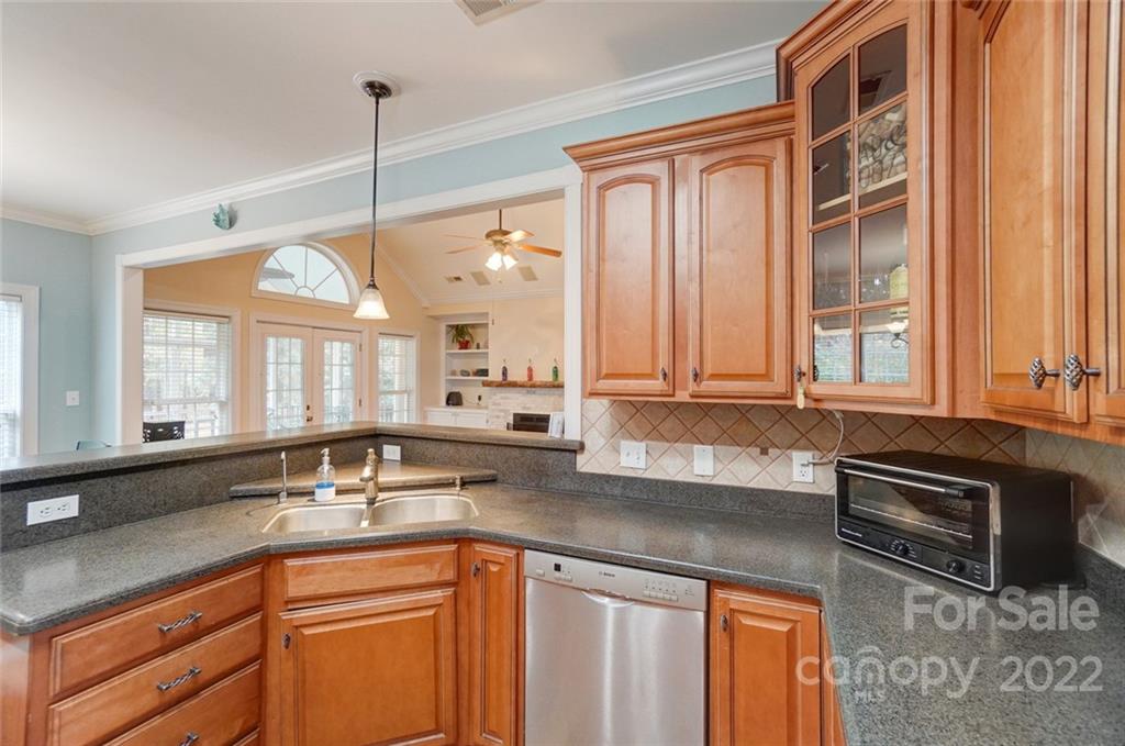 Seven Oaks - Residential