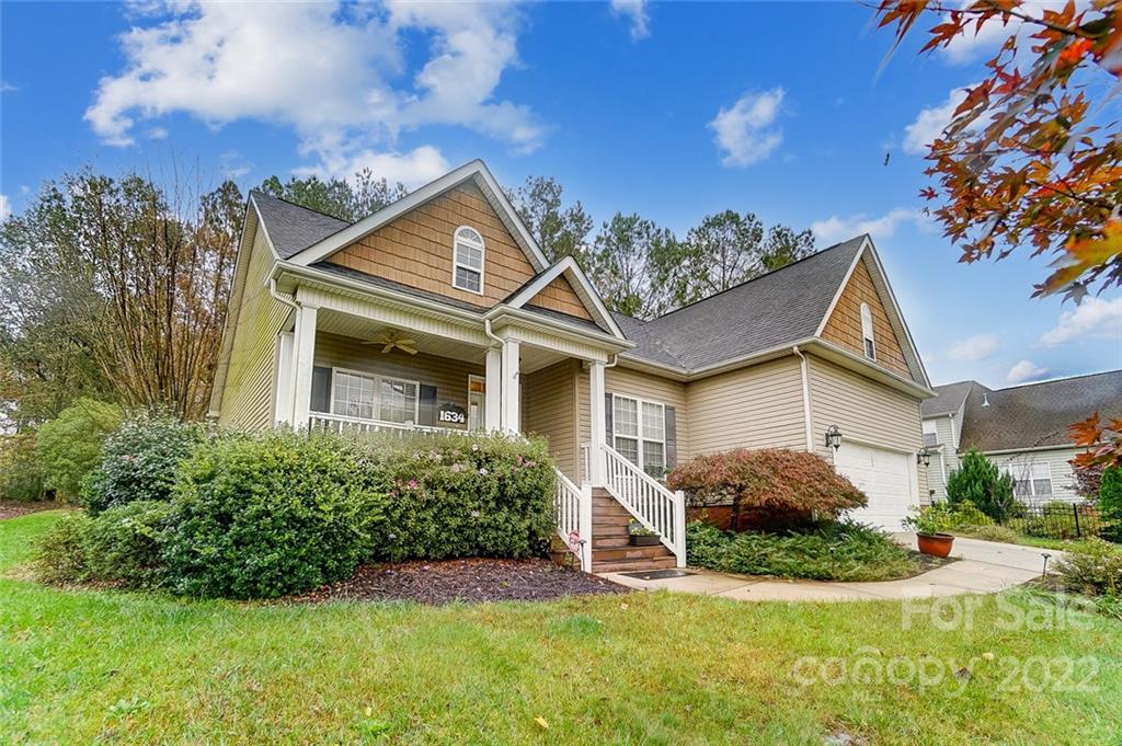 Seven Oaks - Residential