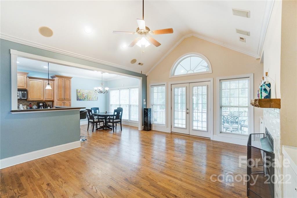 Seven Oaks - Residential