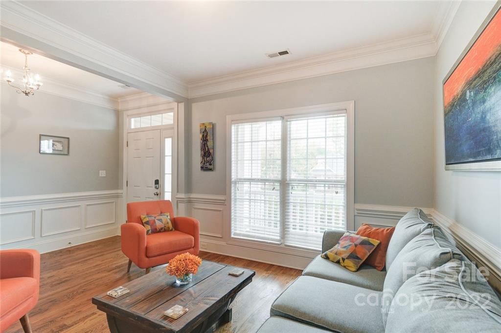 Seven Oaks - Residential