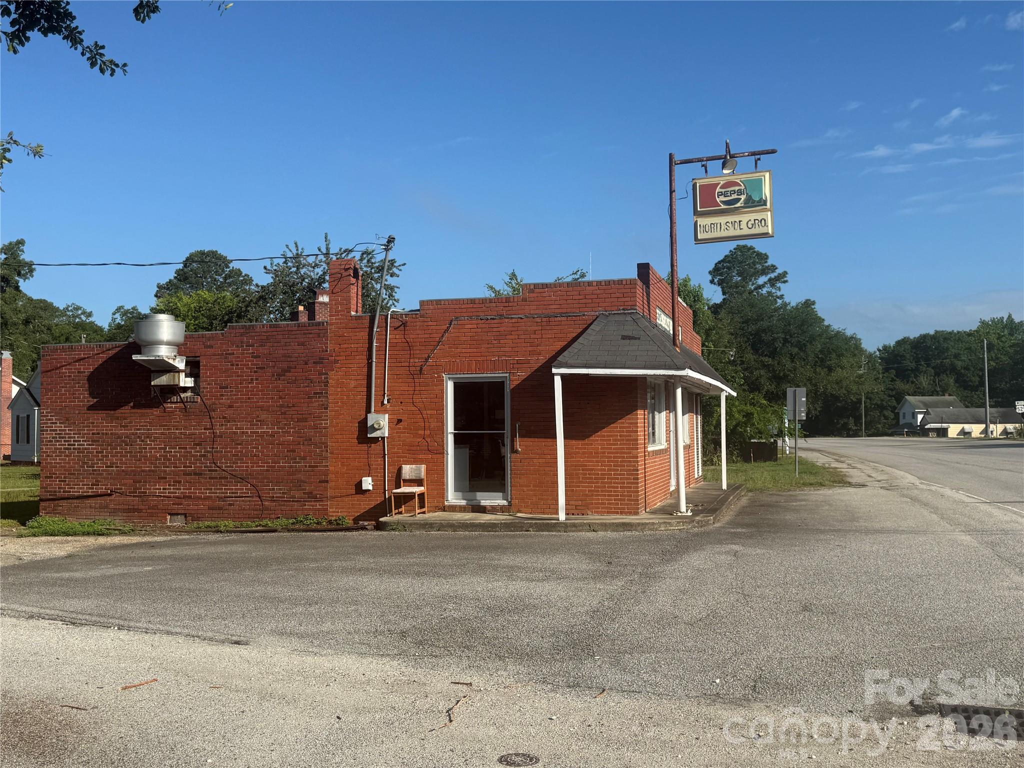 601 Second Street