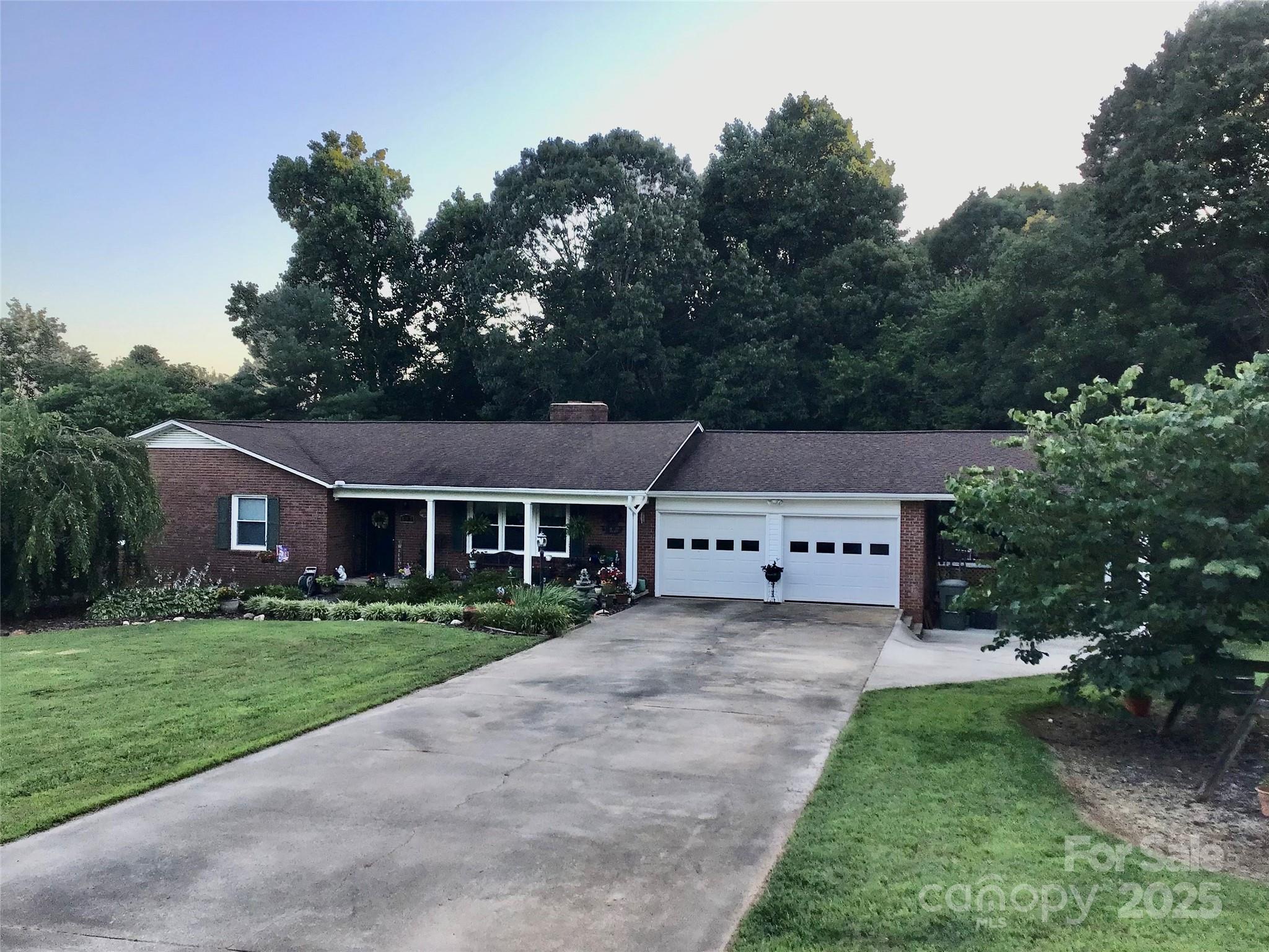 137 Proust Road