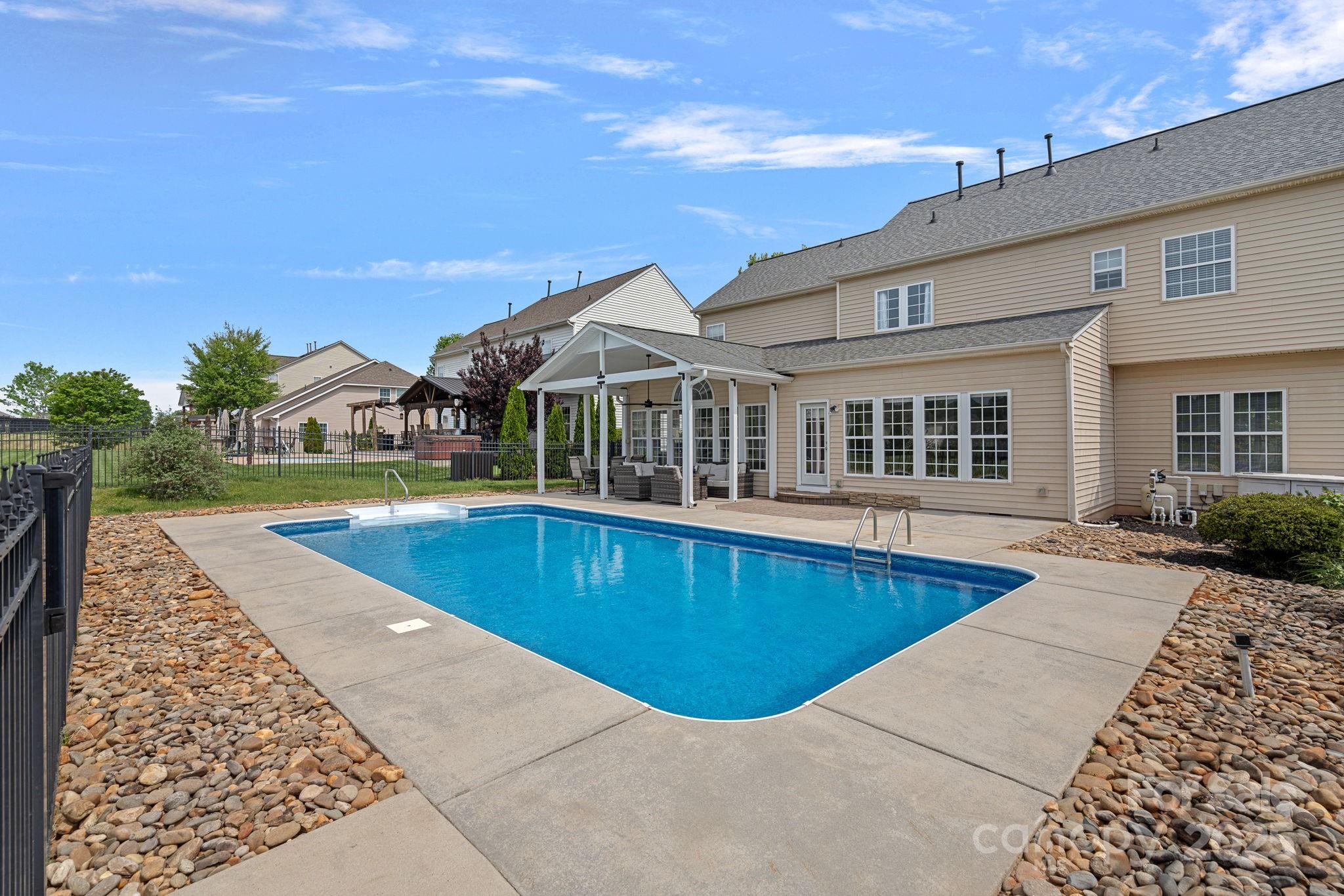 Pecan Hills - Residential