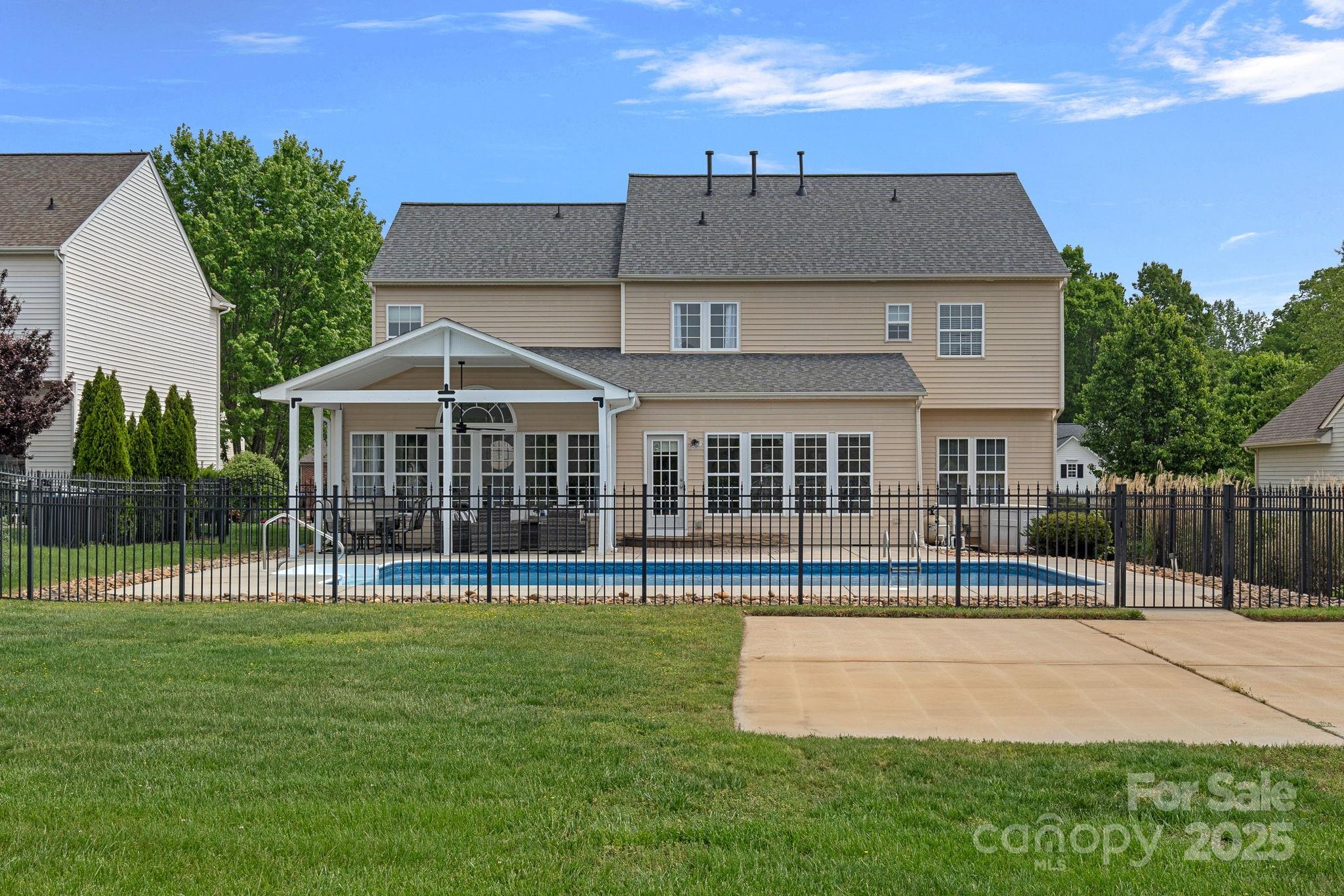 Pecan Hills - Residential