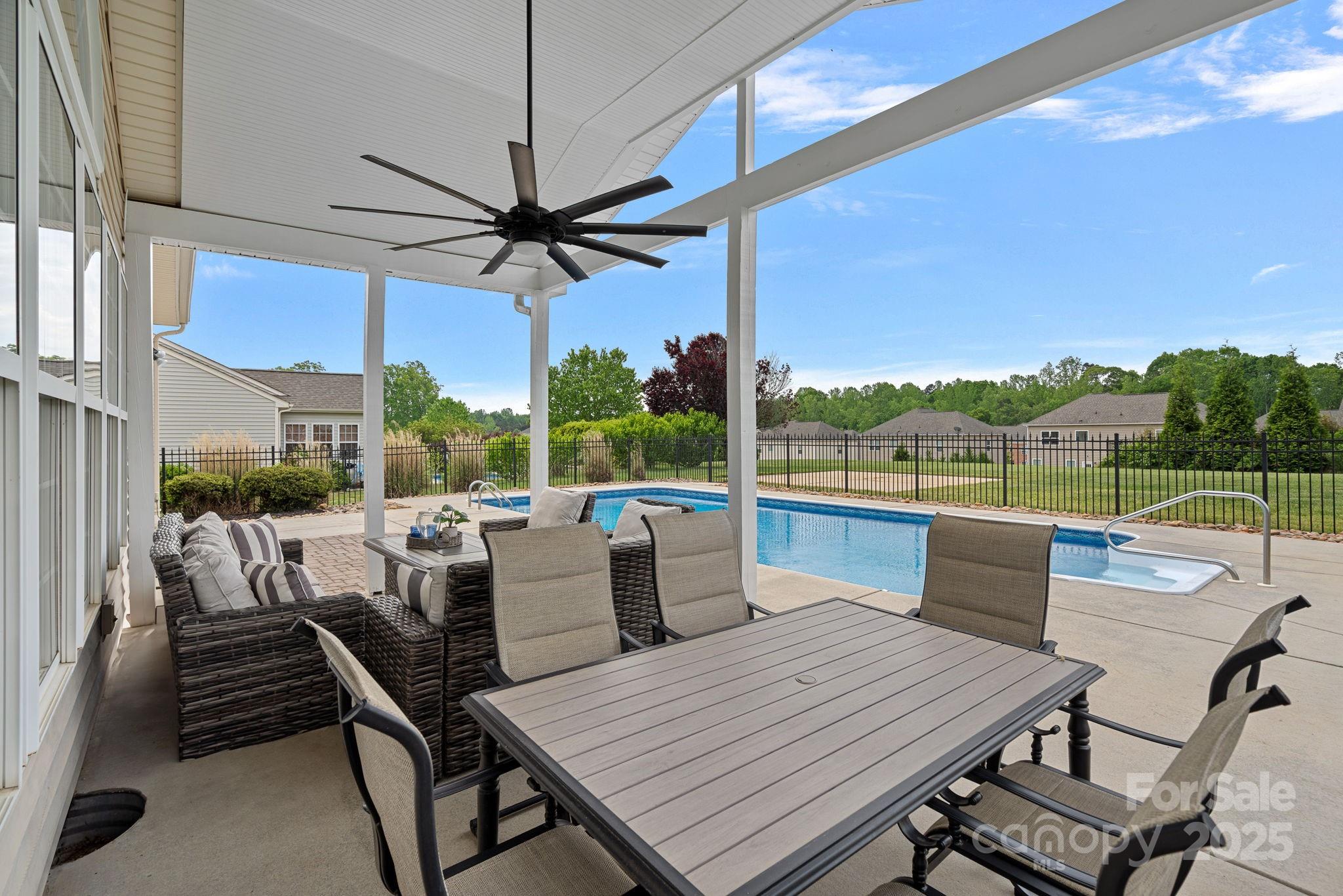 Pecan Hills - Residential