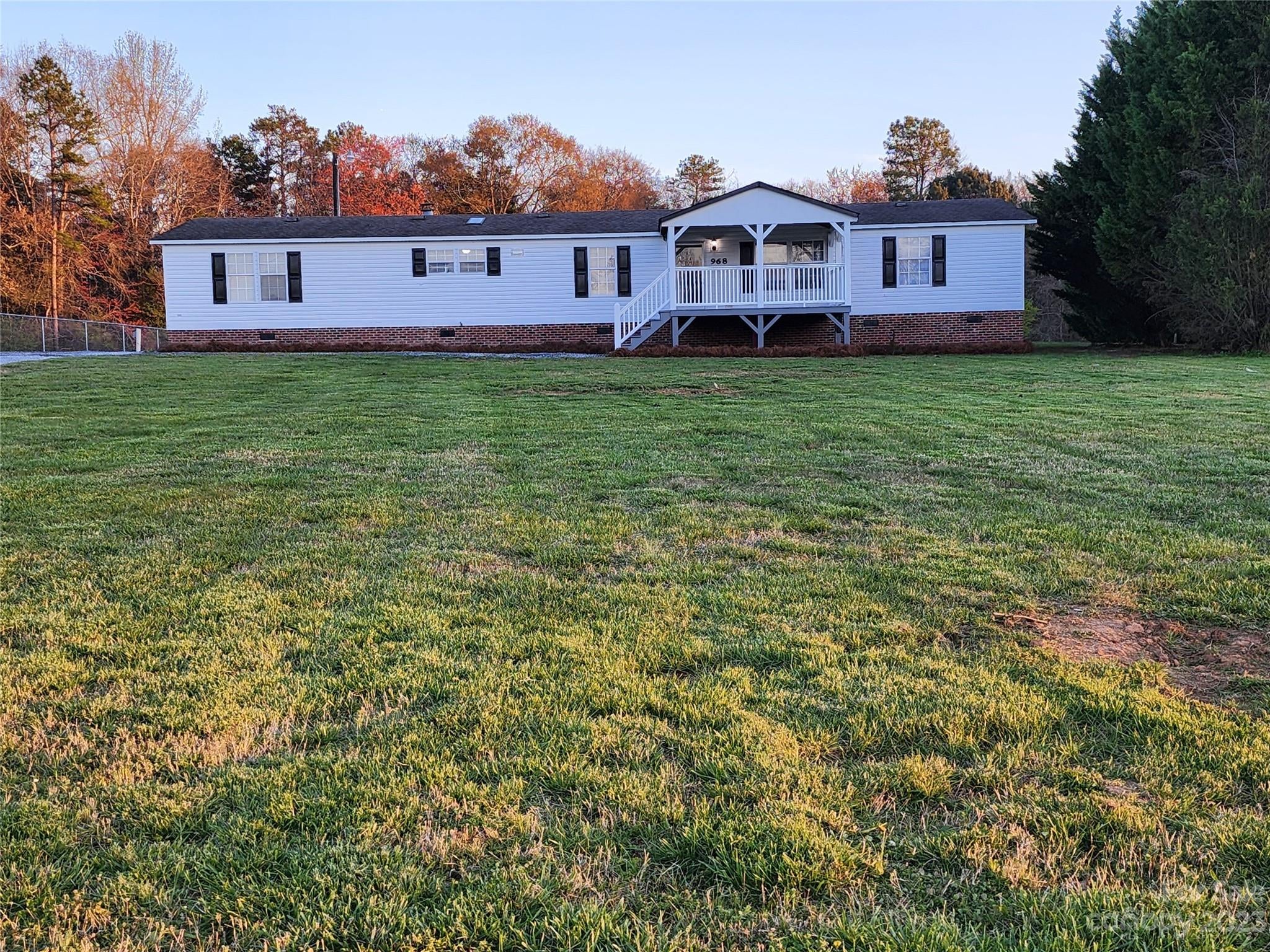 Photo 1 of 26 — 968 Lavender Road, Grover, NC 28073