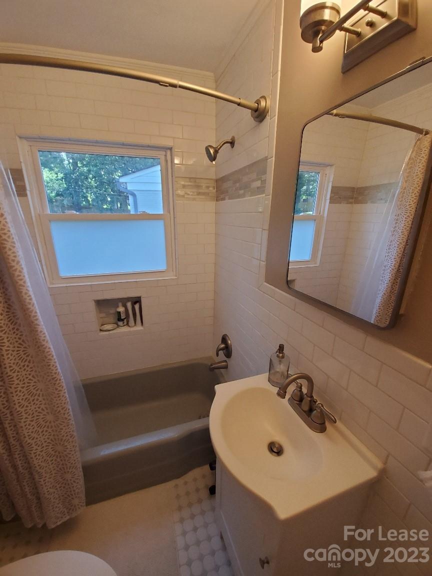 Graham Heights - Residential Lease