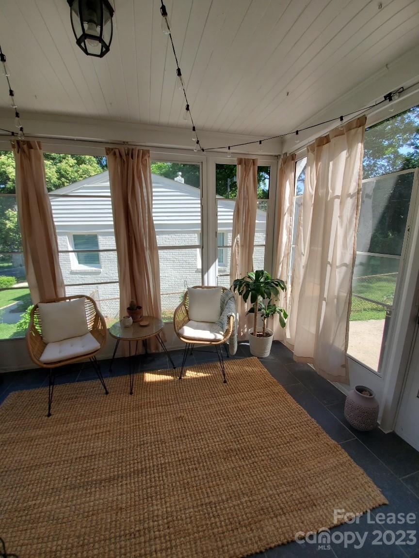Graham Heights - Residential Lease