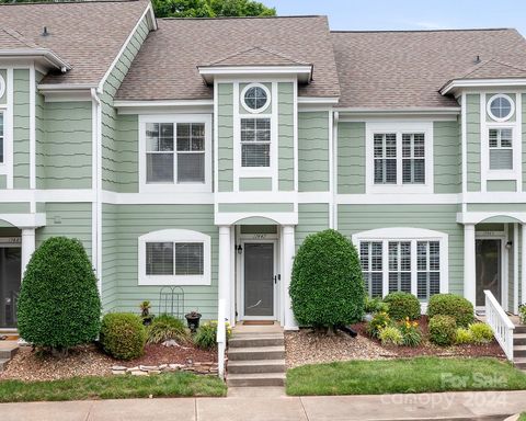 Townhouse in Cornelius NC 17447 Tuscany Lane.jpg