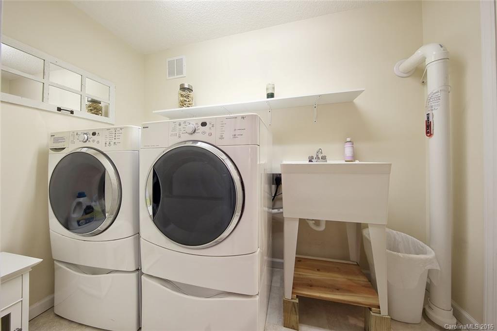 Cove Creek Estates - Residential