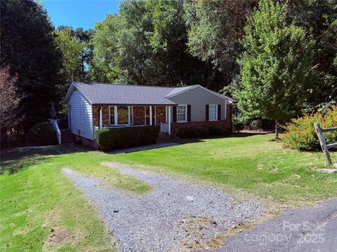 Photo of 950 Atchley Avenue, Gastonia, NC 28054 (MLS # 4304745)