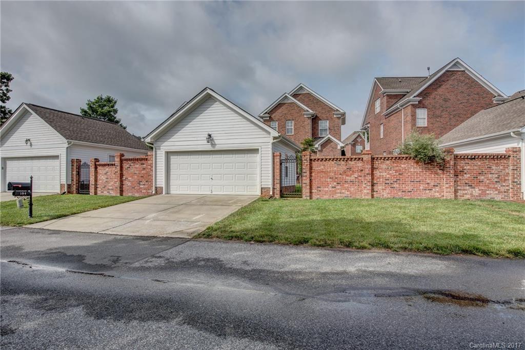 Hawthorne - Residential