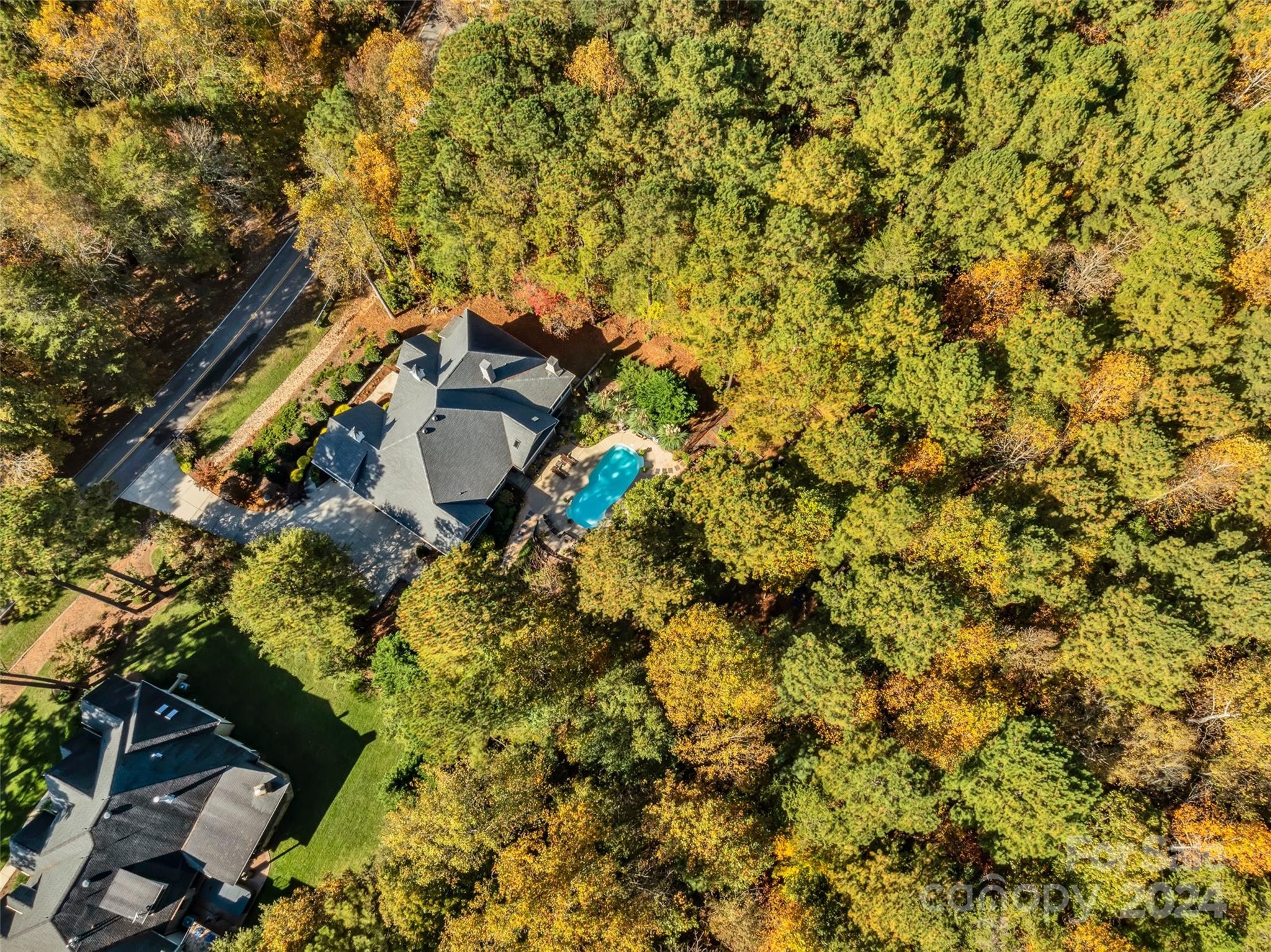 The Coves On River Oaks - Residential