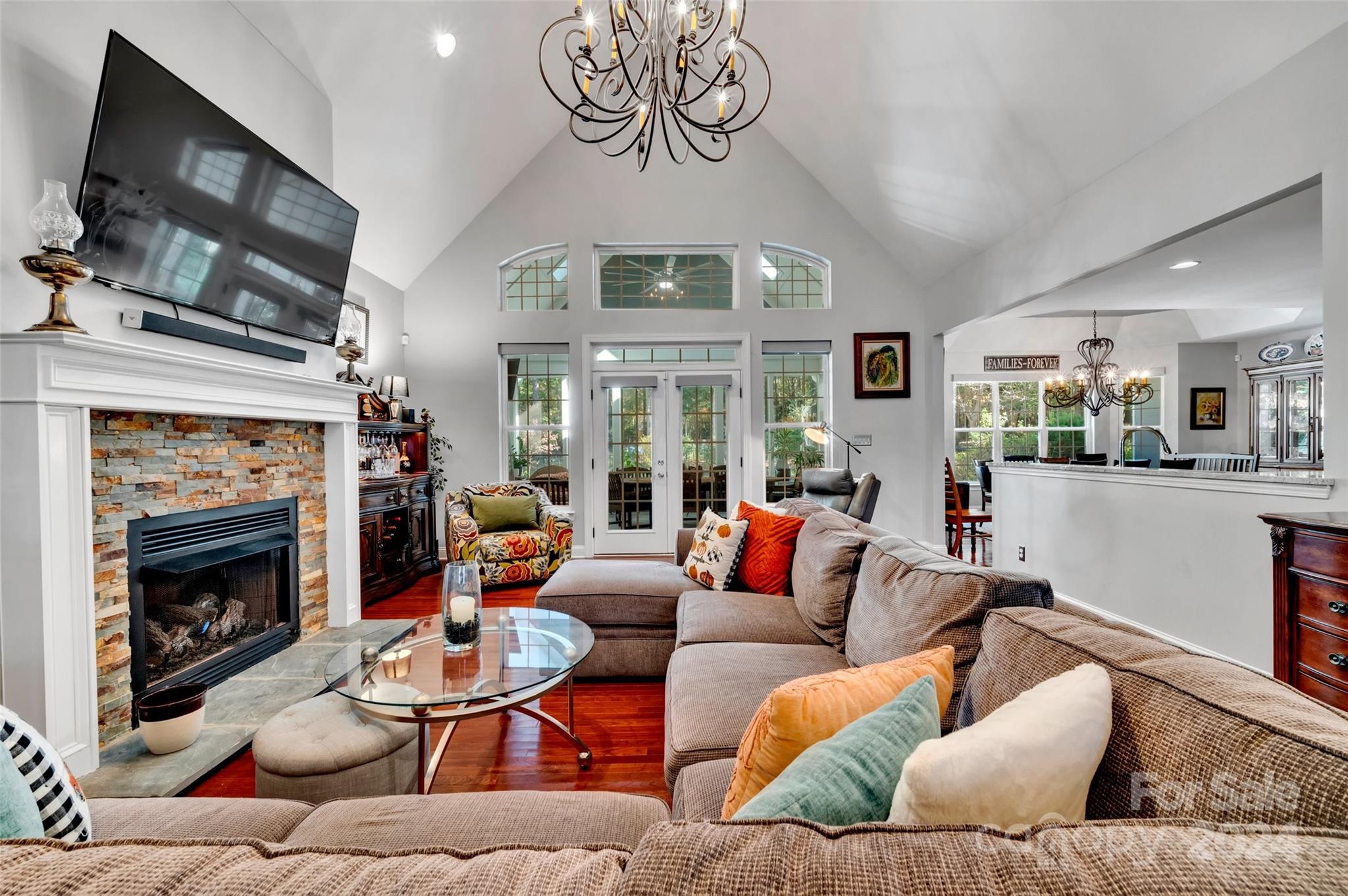 The Coves On River Oaks - Residential