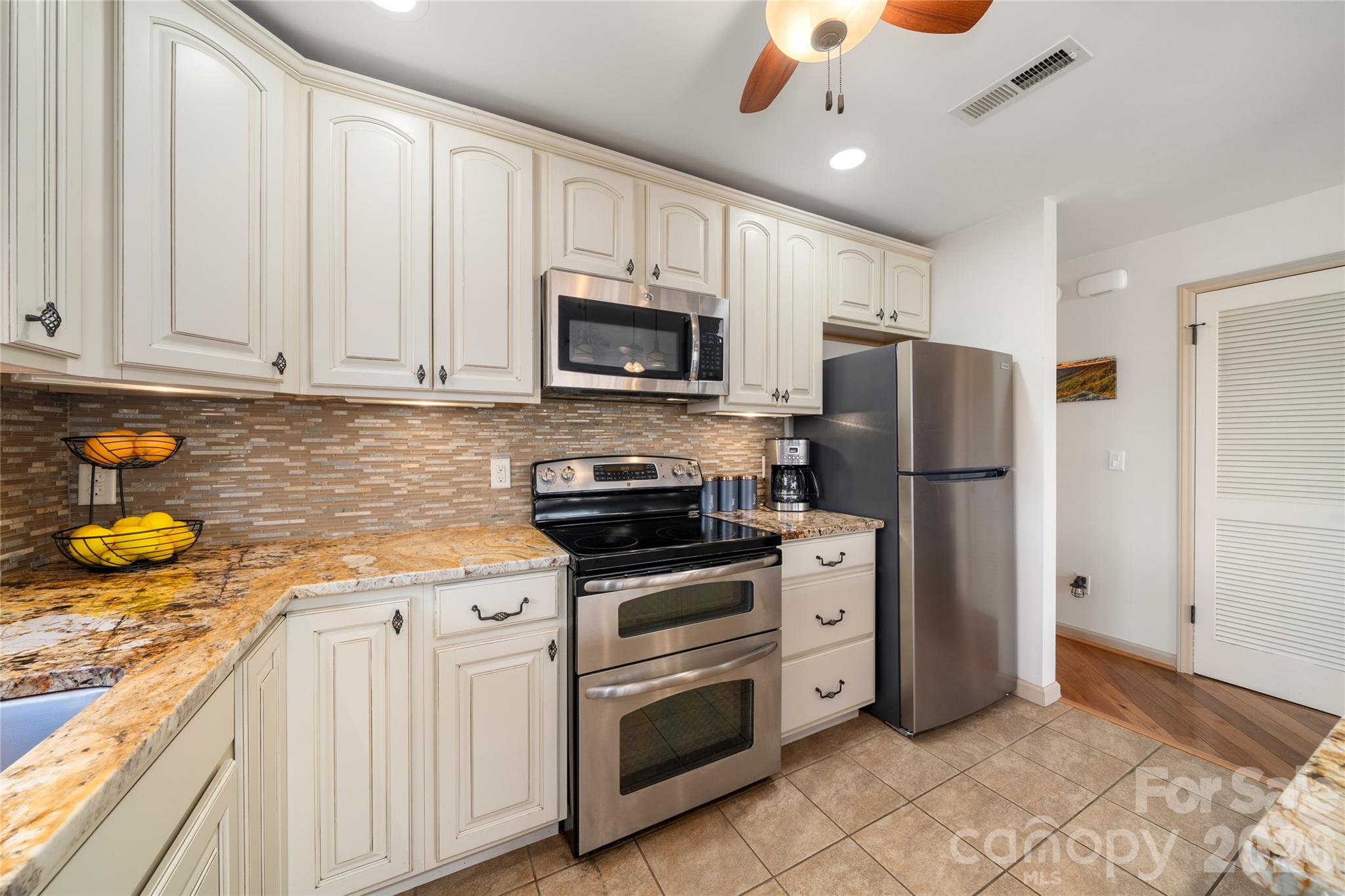 Sequoyah Hills - Residential