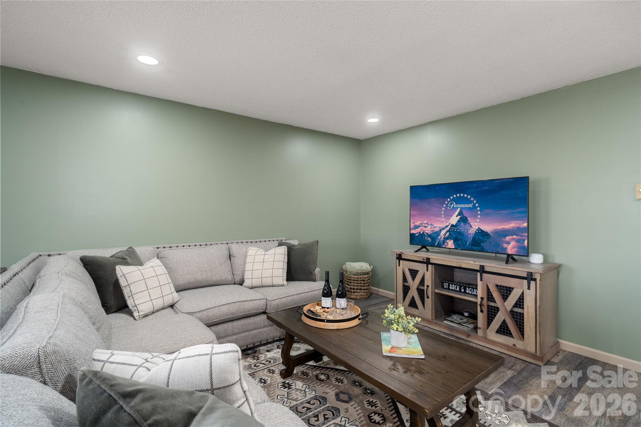 Sequoyah Hills - Residential