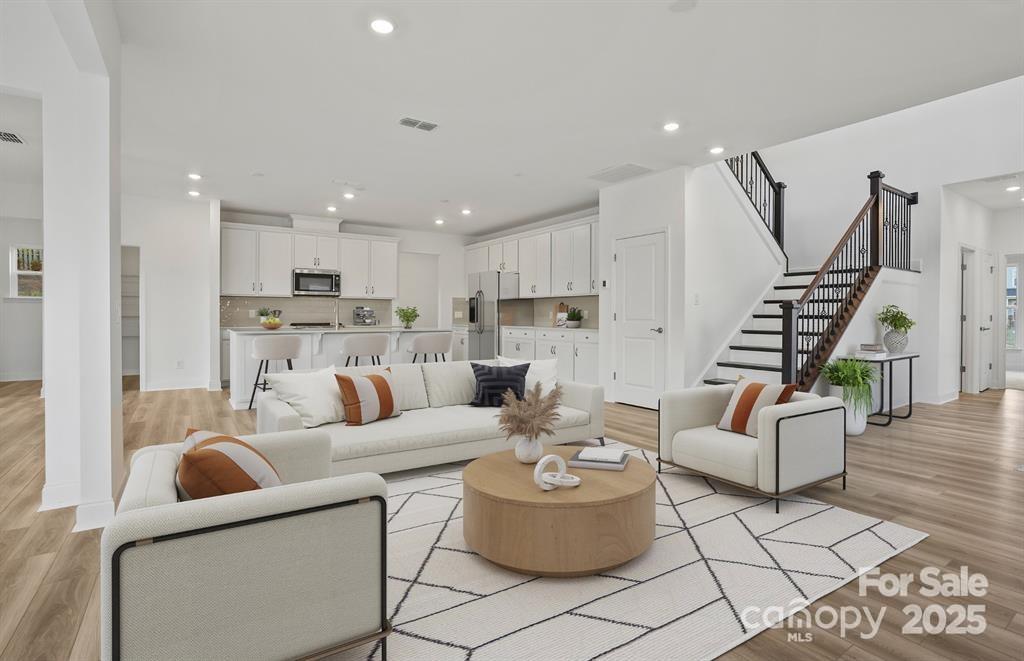 1555 NW Gossage Lane