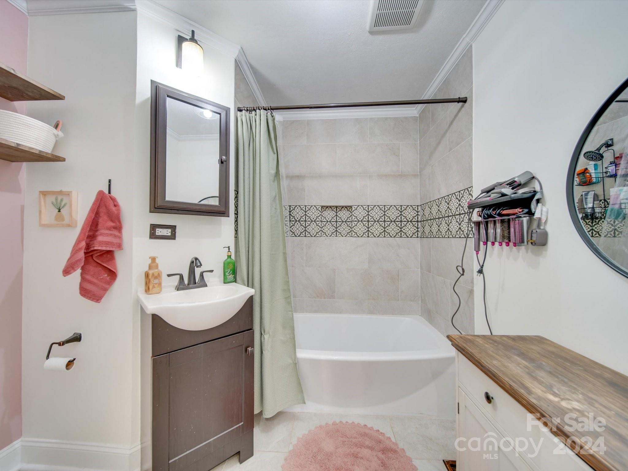 Mcclure Acres - Residential