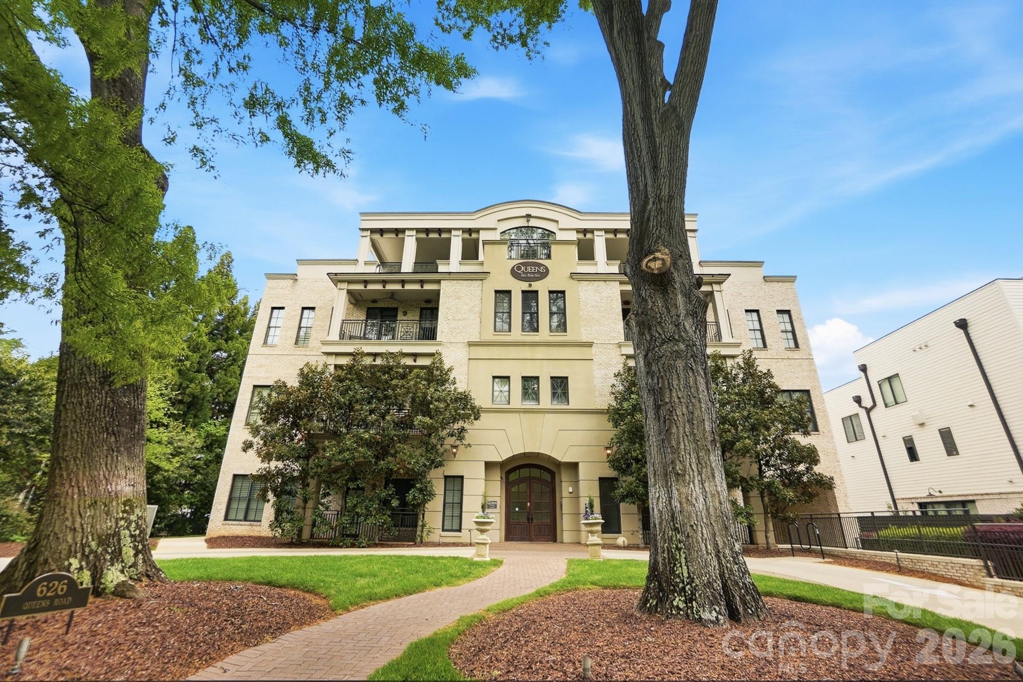 626 Queens Road 101