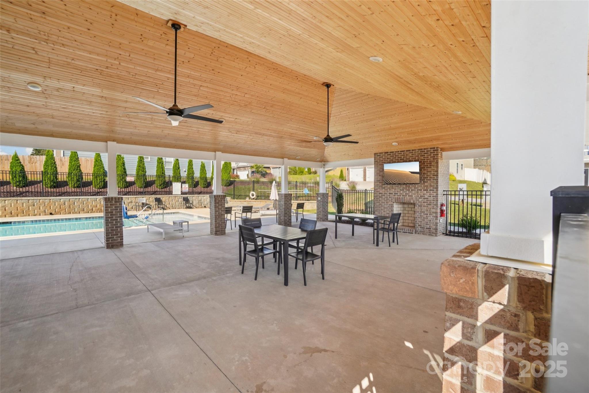 Holbrook Village - Residential