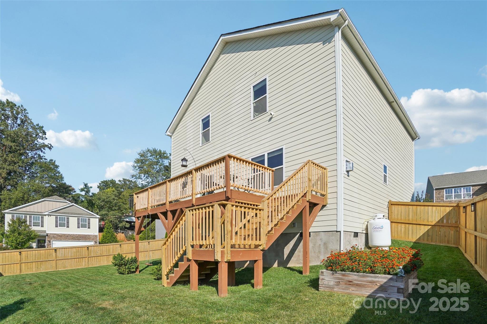 Holbrook Village - Residential