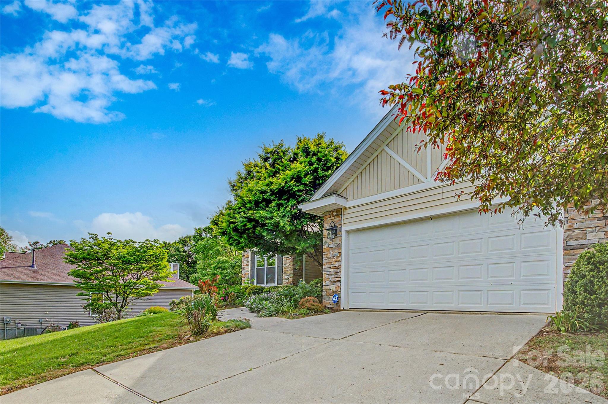 Eagle Chase - Residential