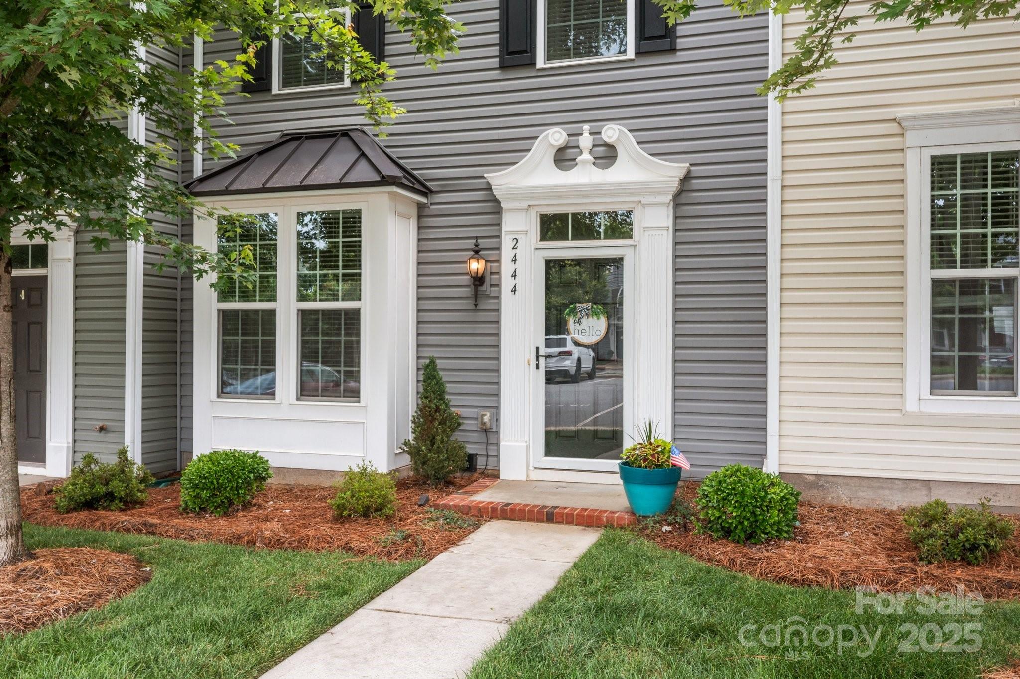 2444 Mariners Cove Lane