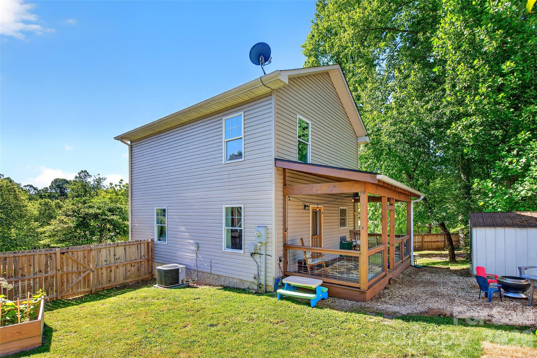 12 Jubilee Circle