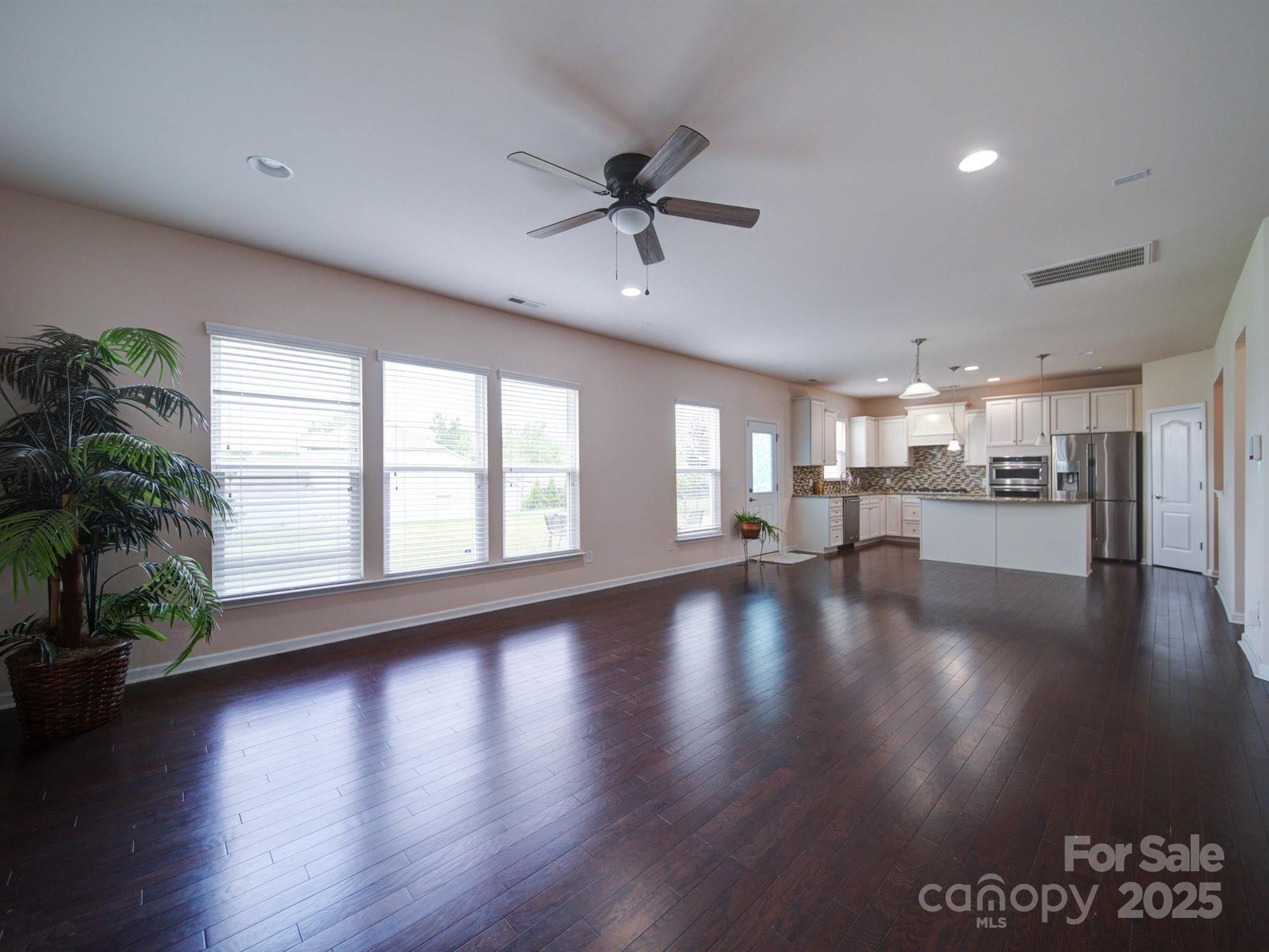 3009 Palm Drive