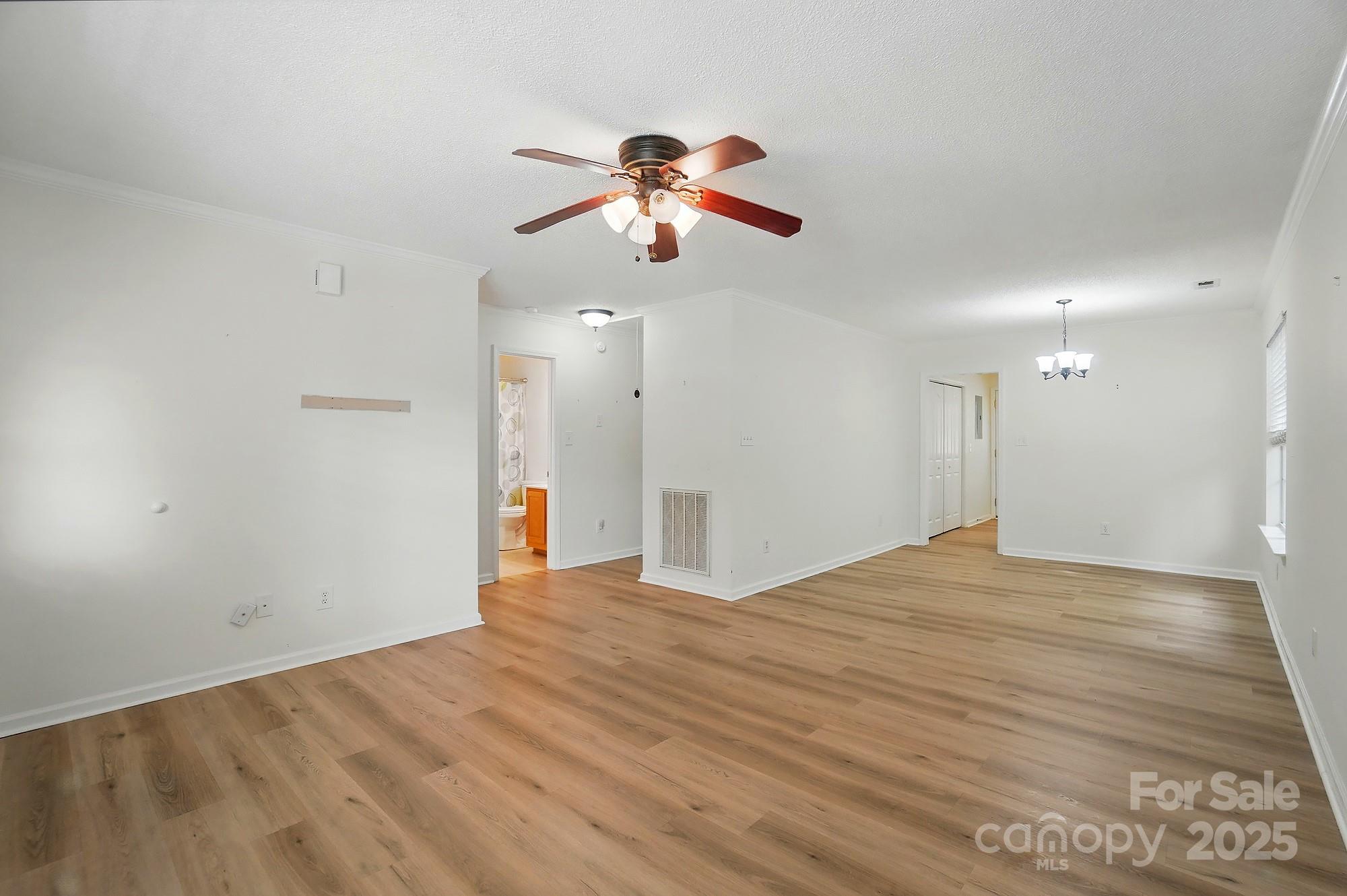 Huntington Place - Residential