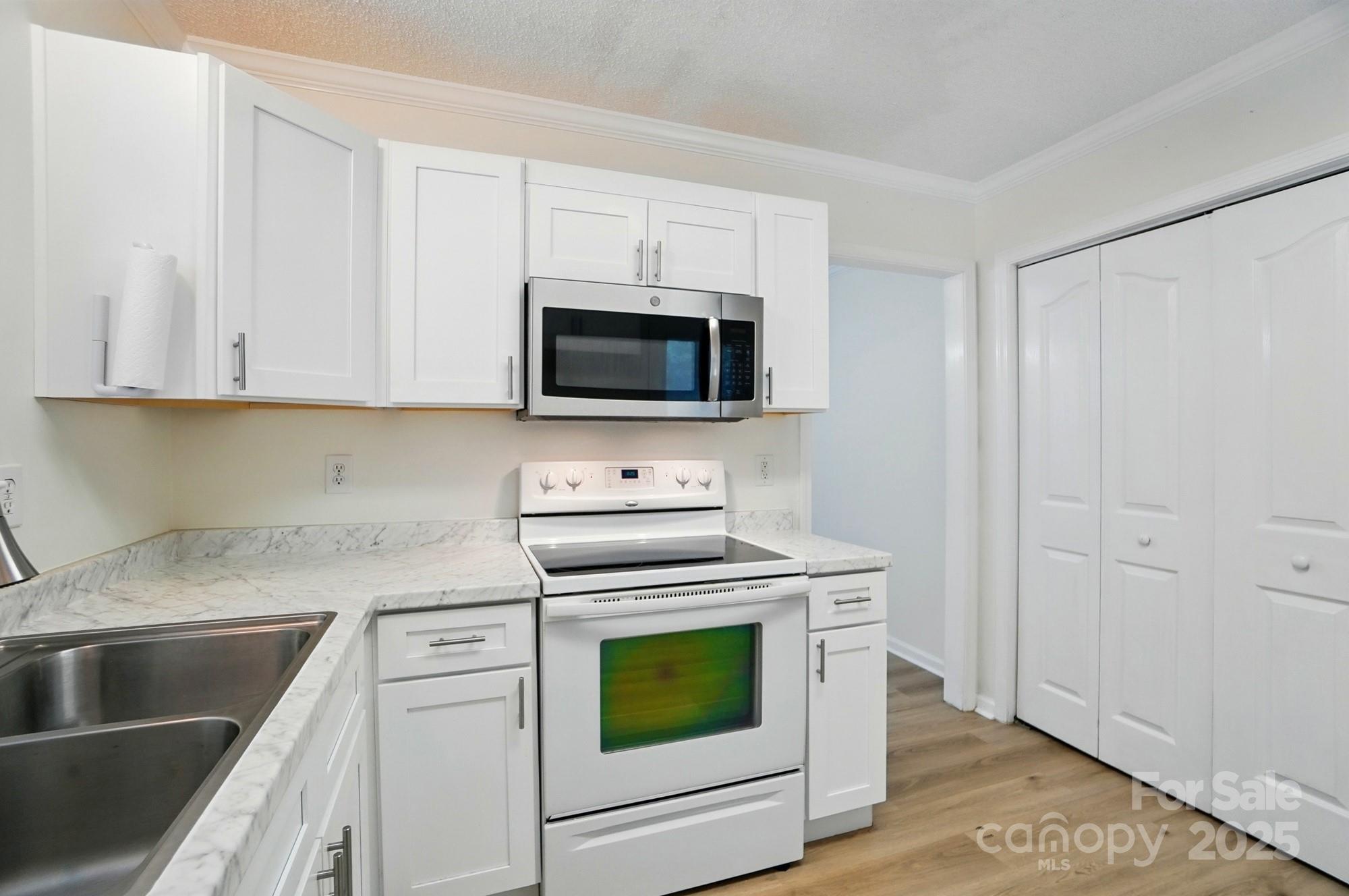 Huntington Place - Residential