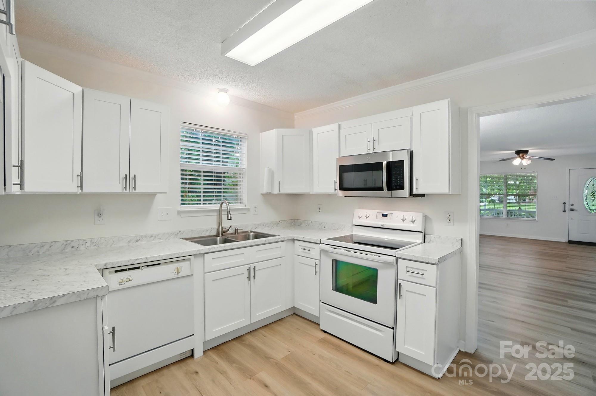 Huntington Place - Residential