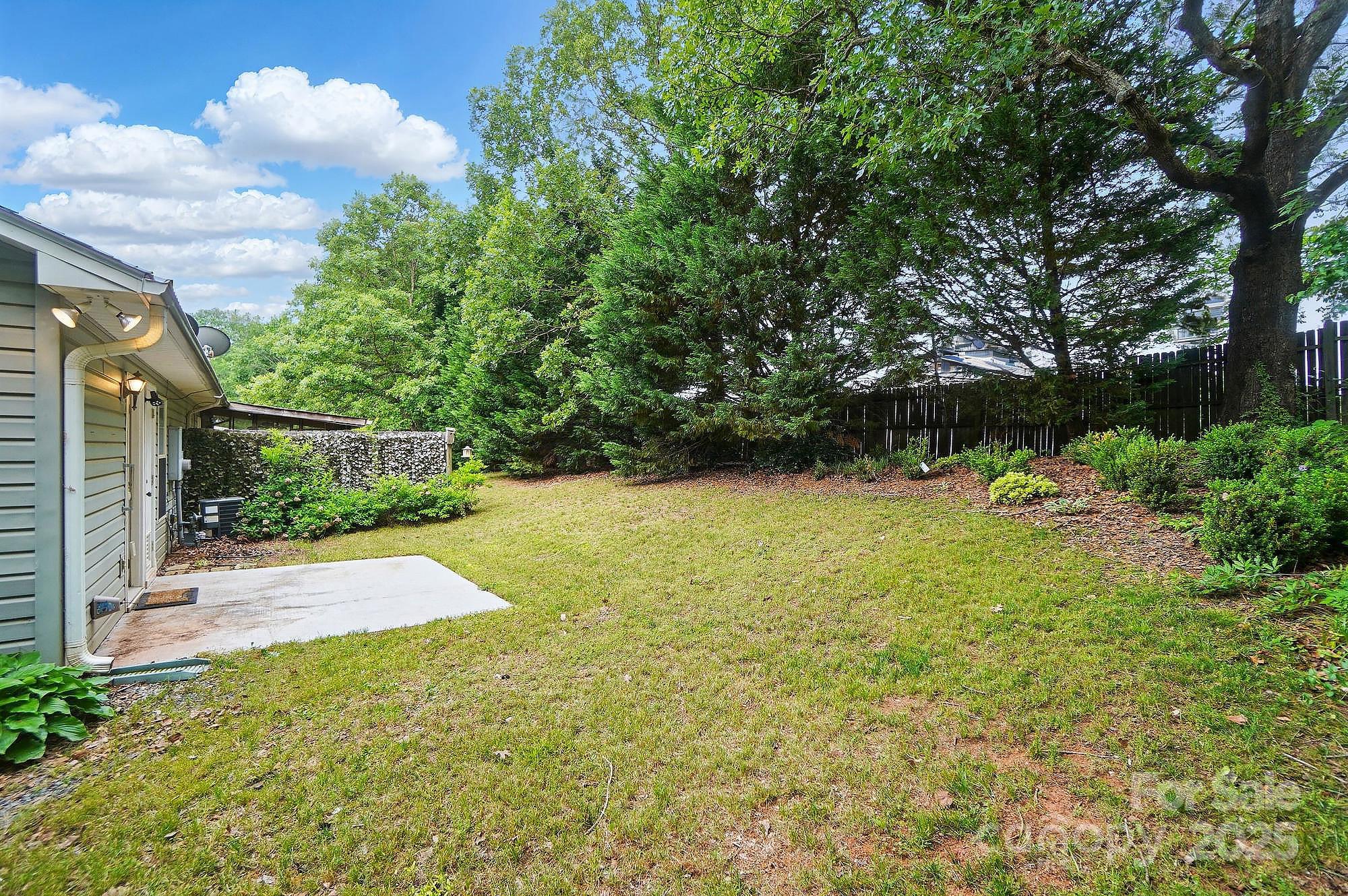 Huntington Place - Residential