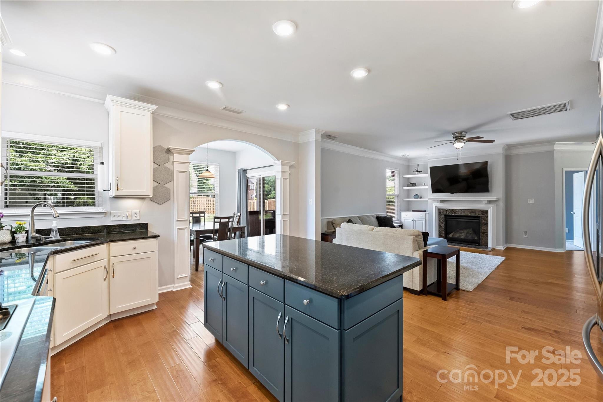 Almond Glen - Residential