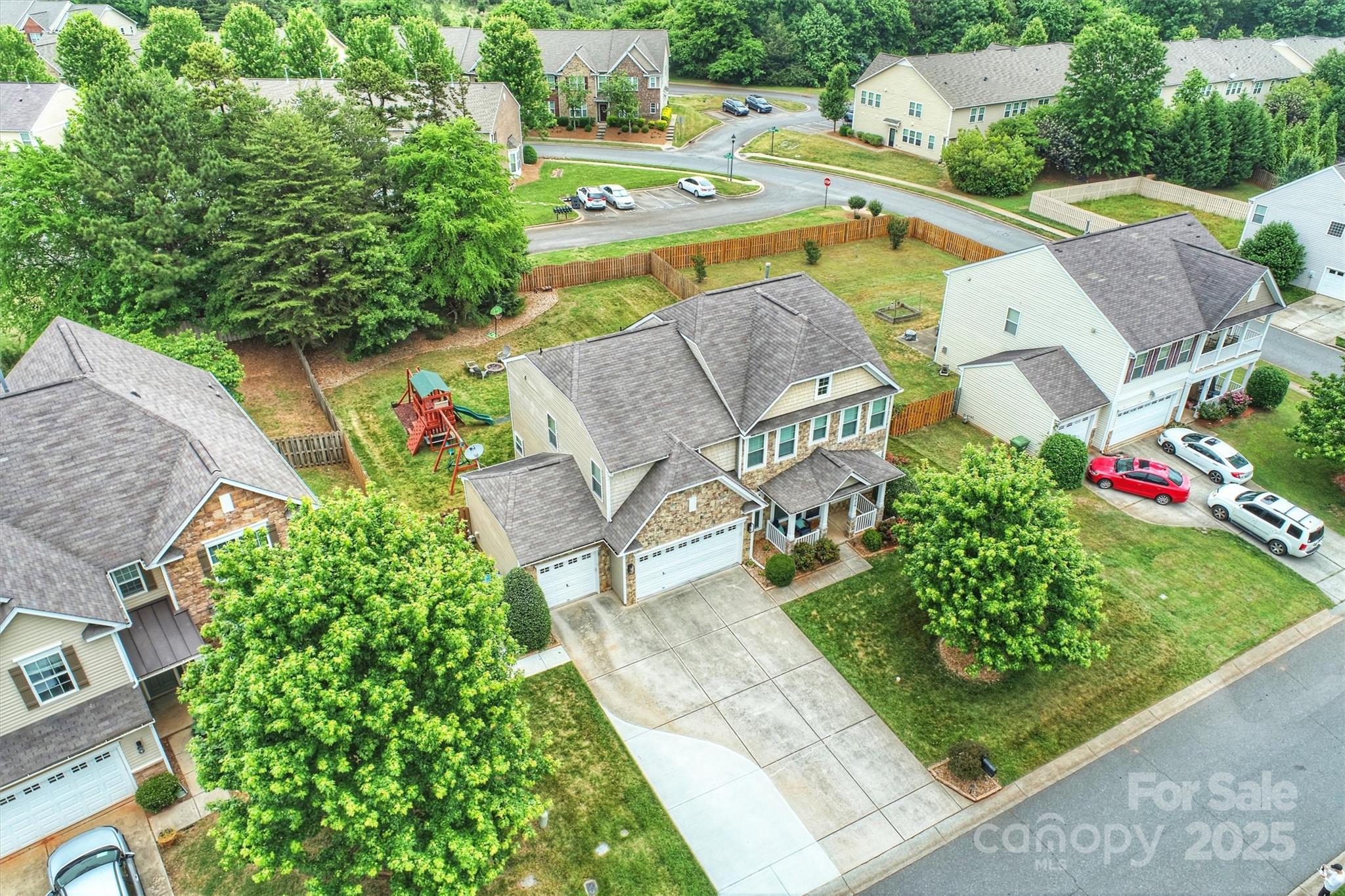 Almond Glen - Residential