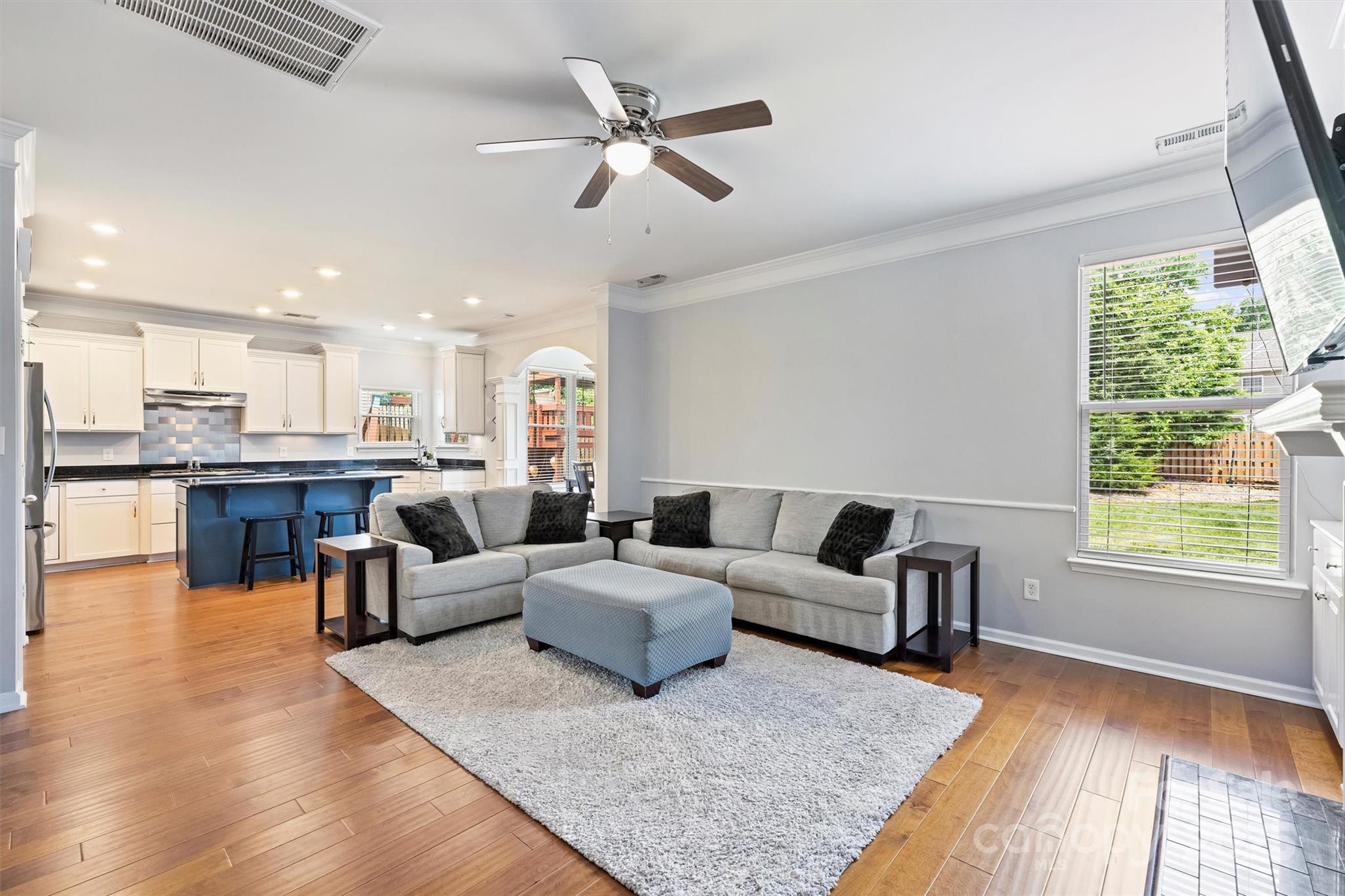 Almond Glen - Residential