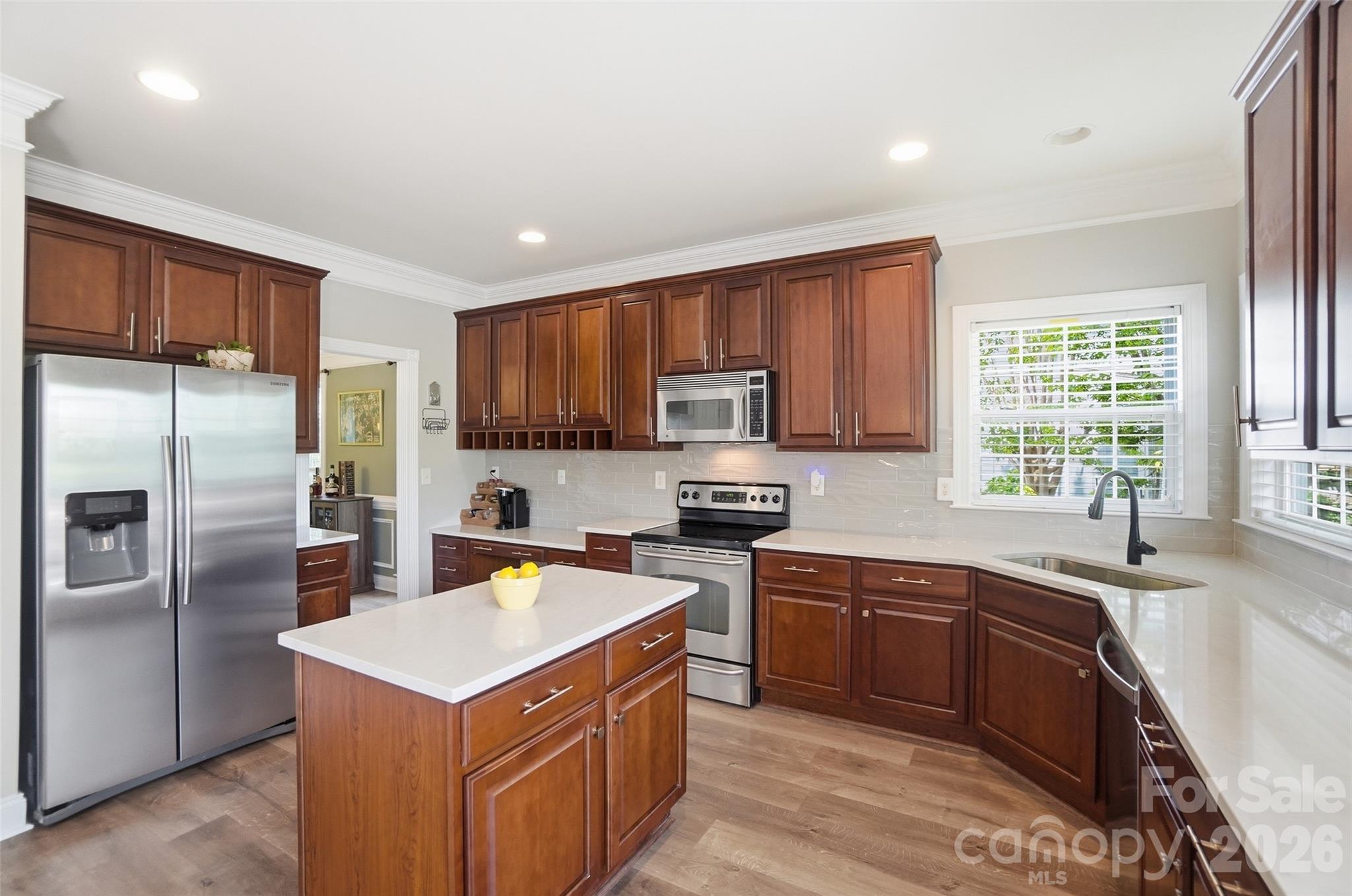 Lakeshore - Residential