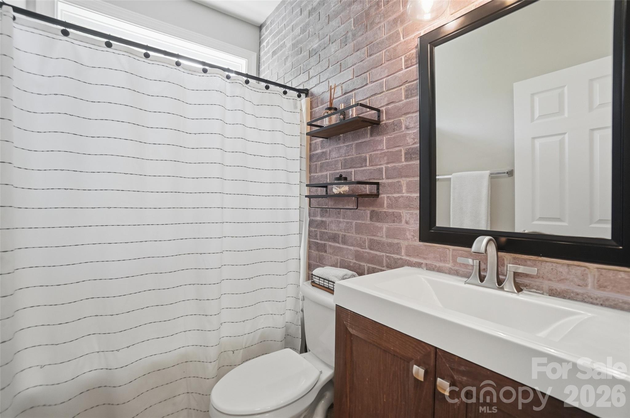 Lakeshore - Residential