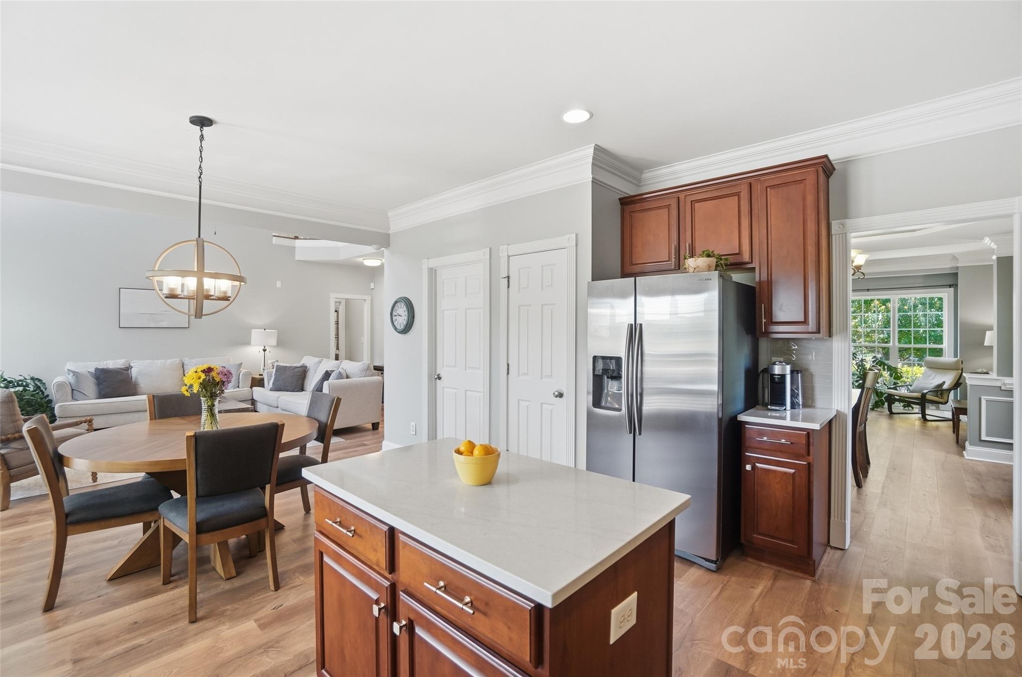 Lakeshore - Residential