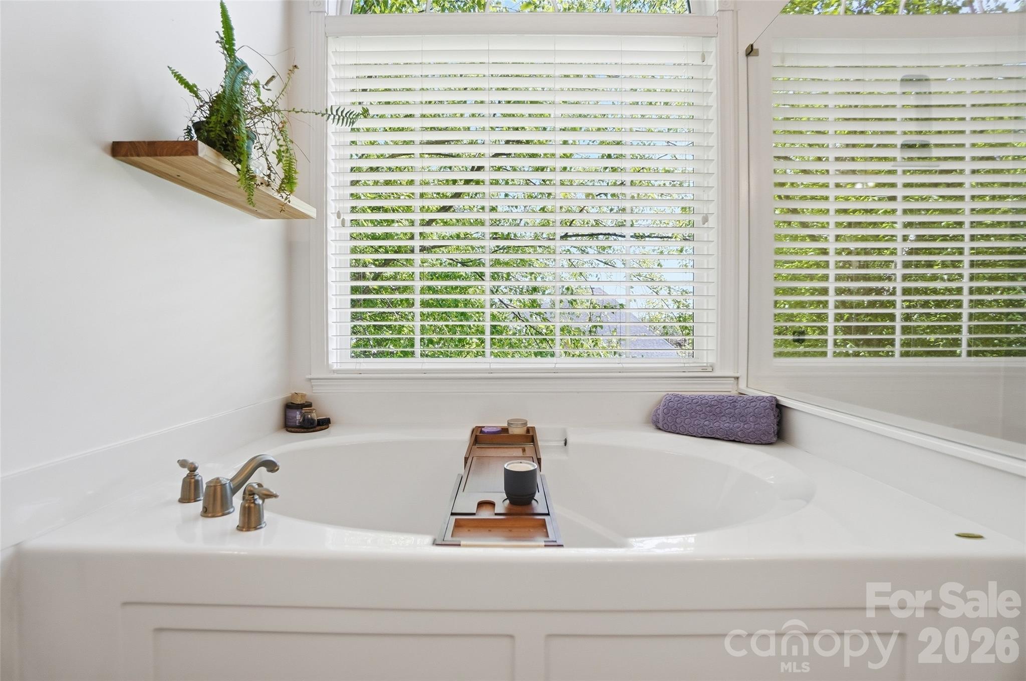 Lakeshore - Residential