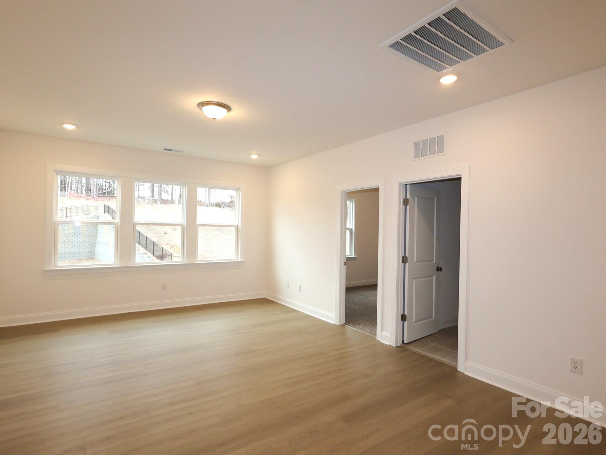 Emerson Glen - Residential