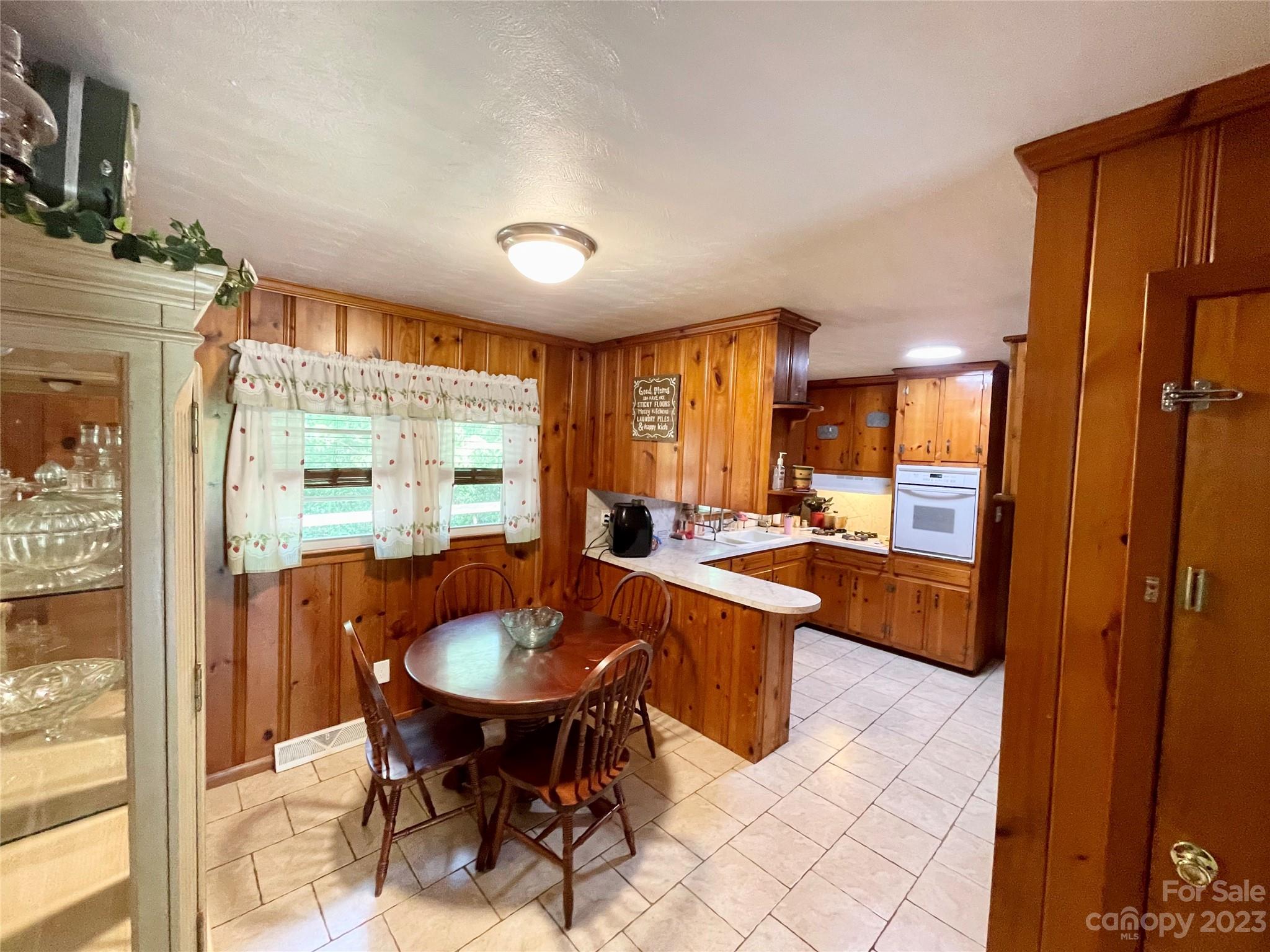 Davis Park - Residential
