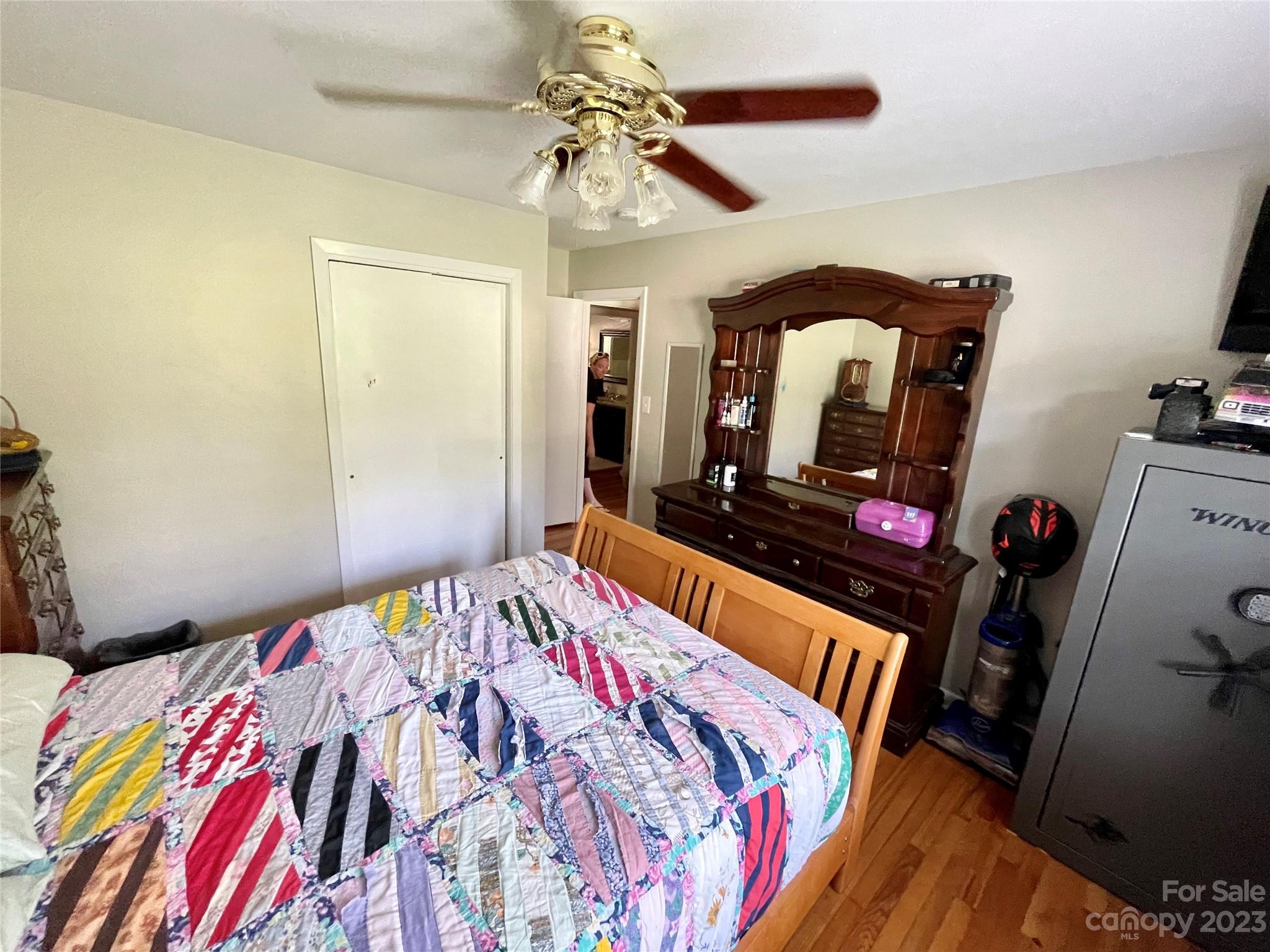 Davis Park - Residential