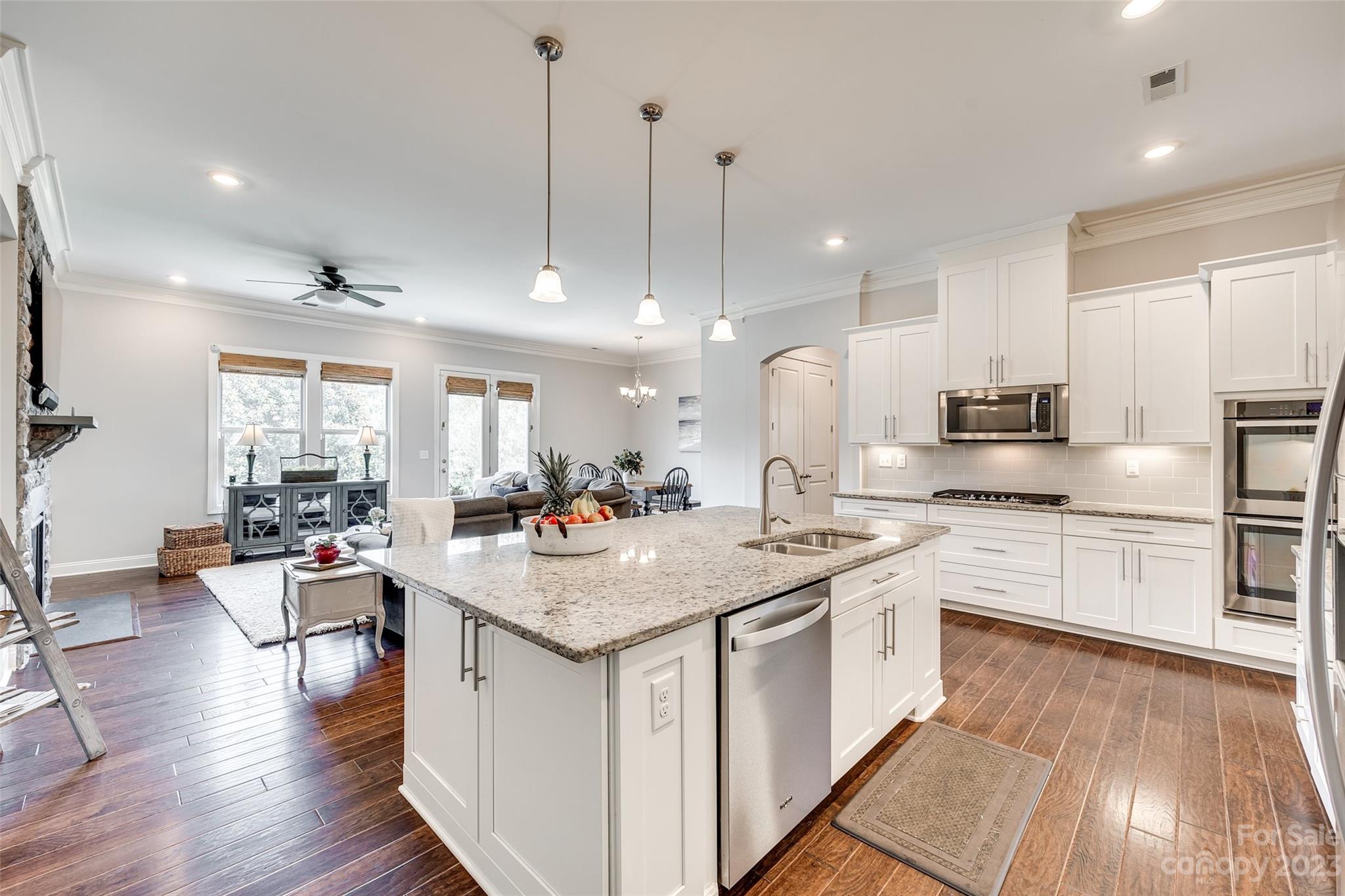 Riverchase - Residential