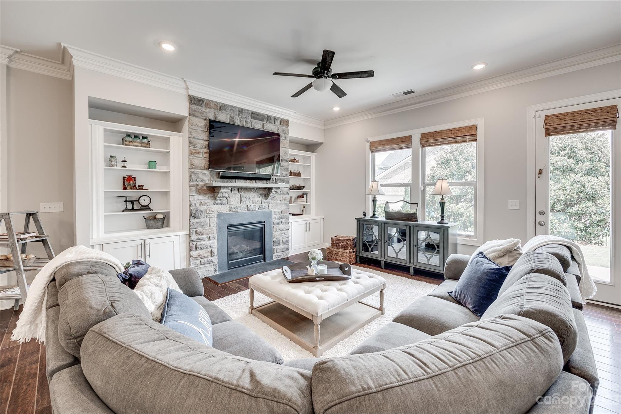 Riverchase - Residential