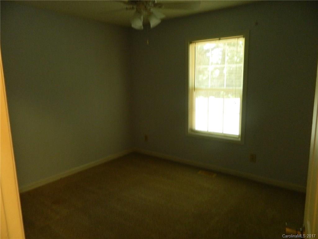 Riverside Drive - Residential Lease