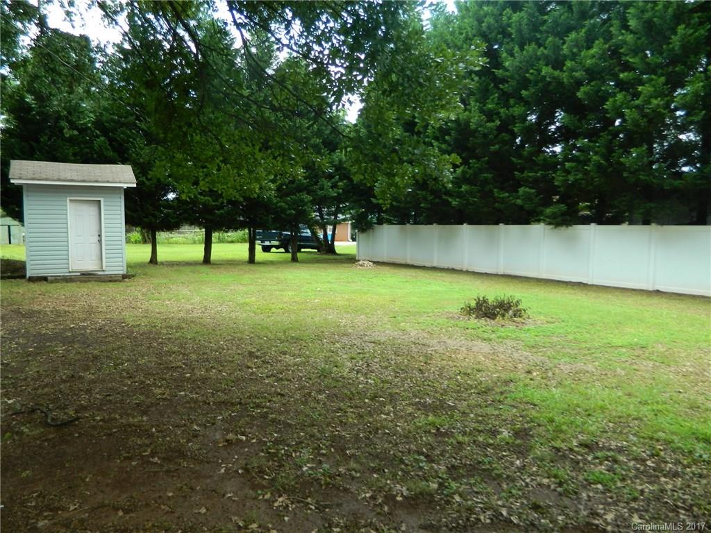 Riverside Drive - Residential Lease