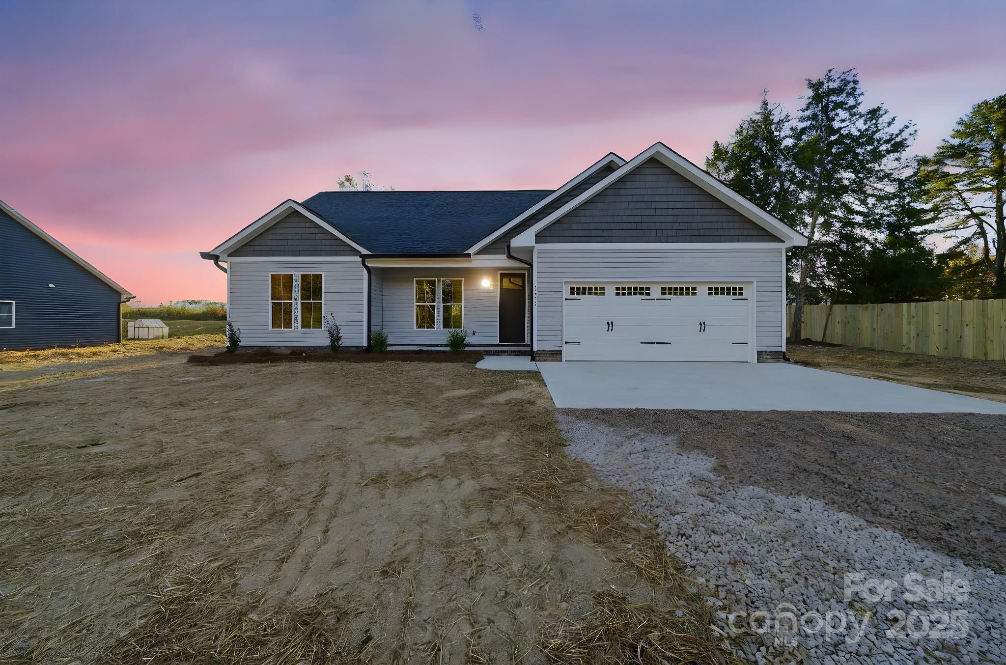 7657 Tuckaseegee Road