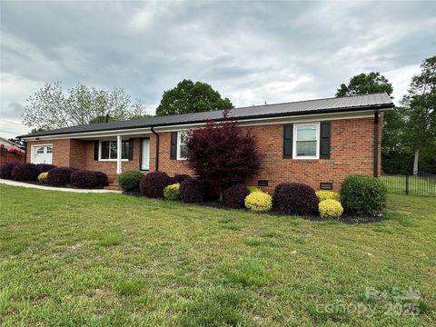 396 Pitts School Road NW Concord NC 28027